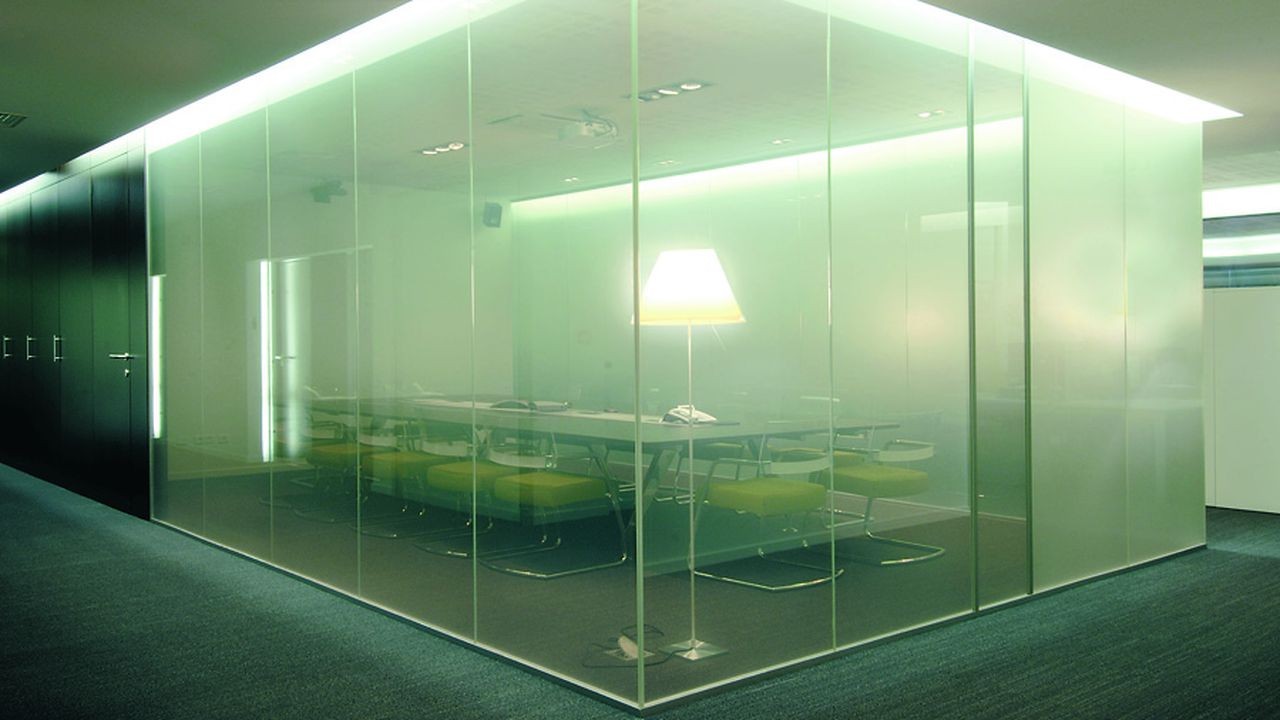 Pimentävät verhot ovat menneet pois muodista: uusi tekniikka on käytännöllisempi ja parantaa unen laatua.