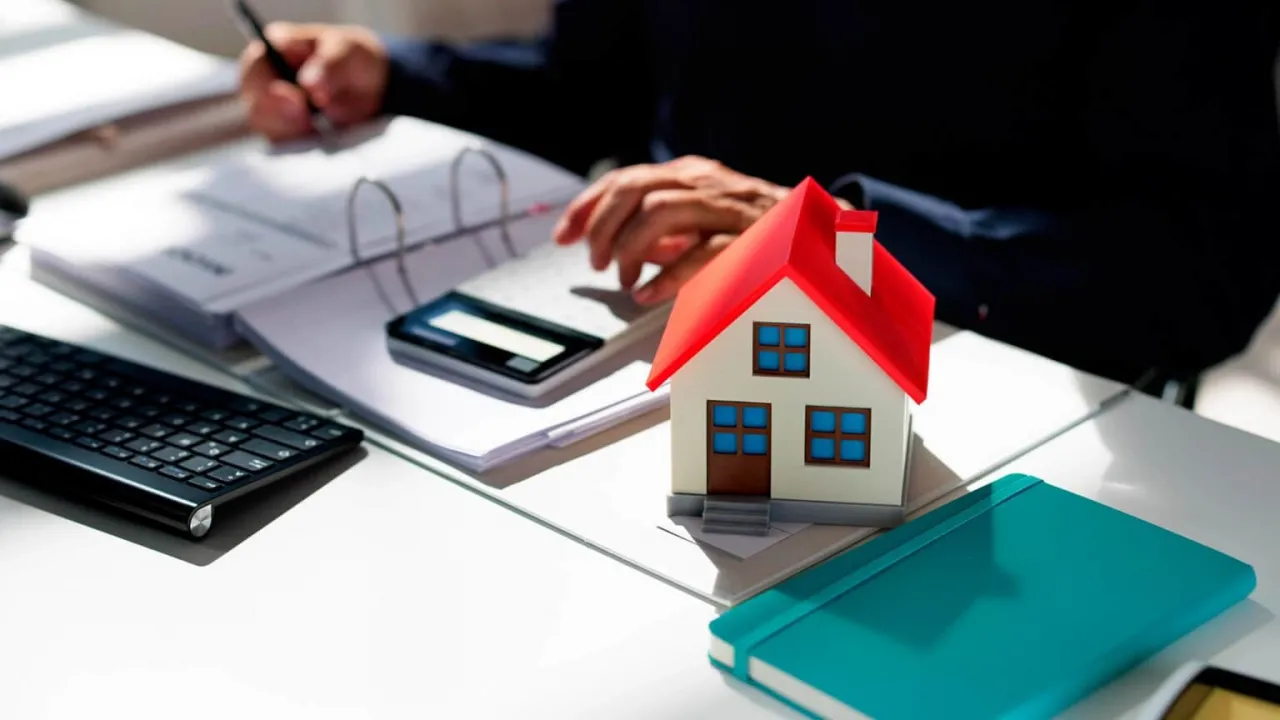 Perintö- ja lahjaveron maksaminen on pakollista, mutta perinnön hylkääminen ei anna oikeutta siihen.