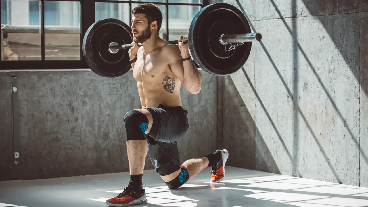 Kuinka nostaa testosteronitasoa luonnollisesti, asiantuntijan mukaan.