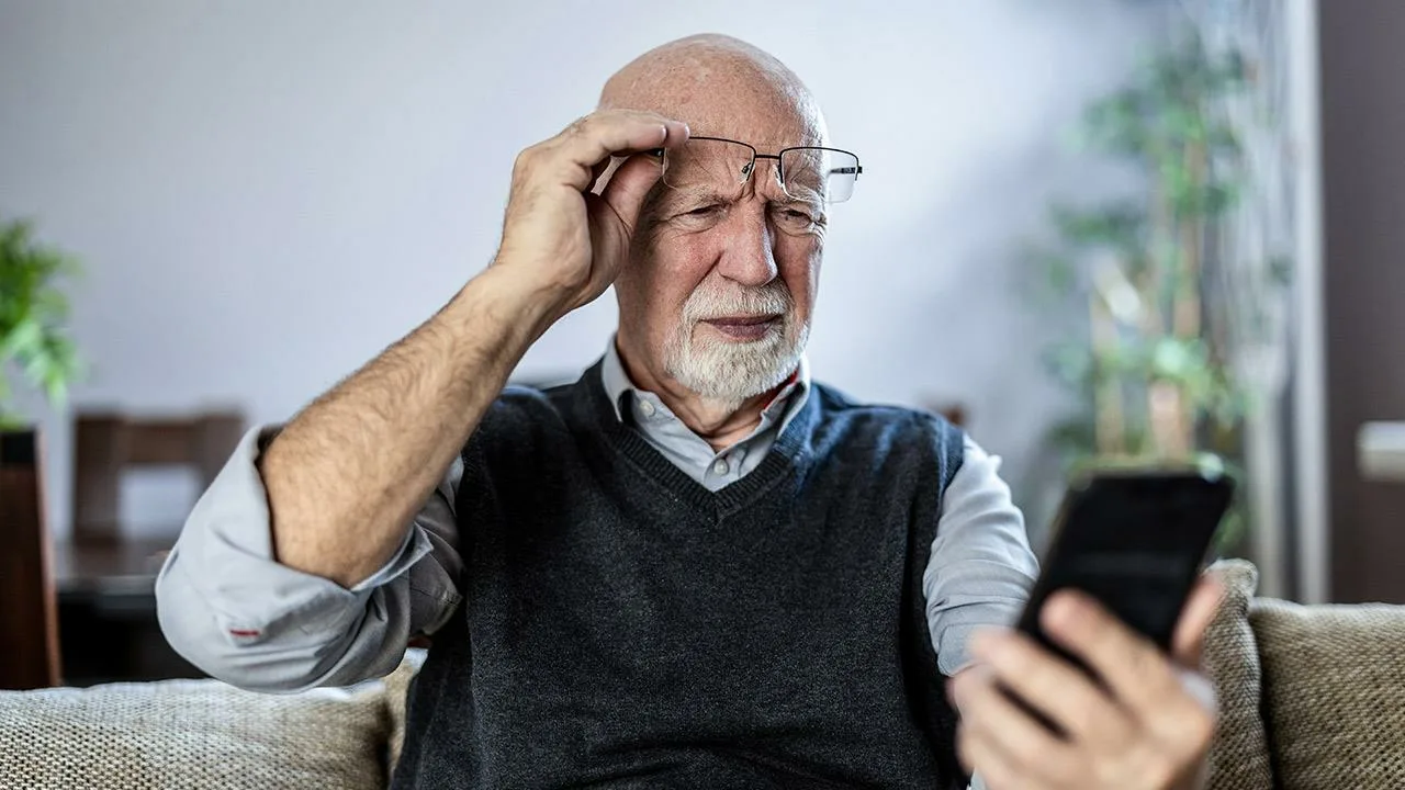 Epäoikeudenmukainen irtisanominen, mutta ilman korvausta: eläkeläinen menetti 6121 euroa, koska hän kieltäytyi palaamasta työhön.