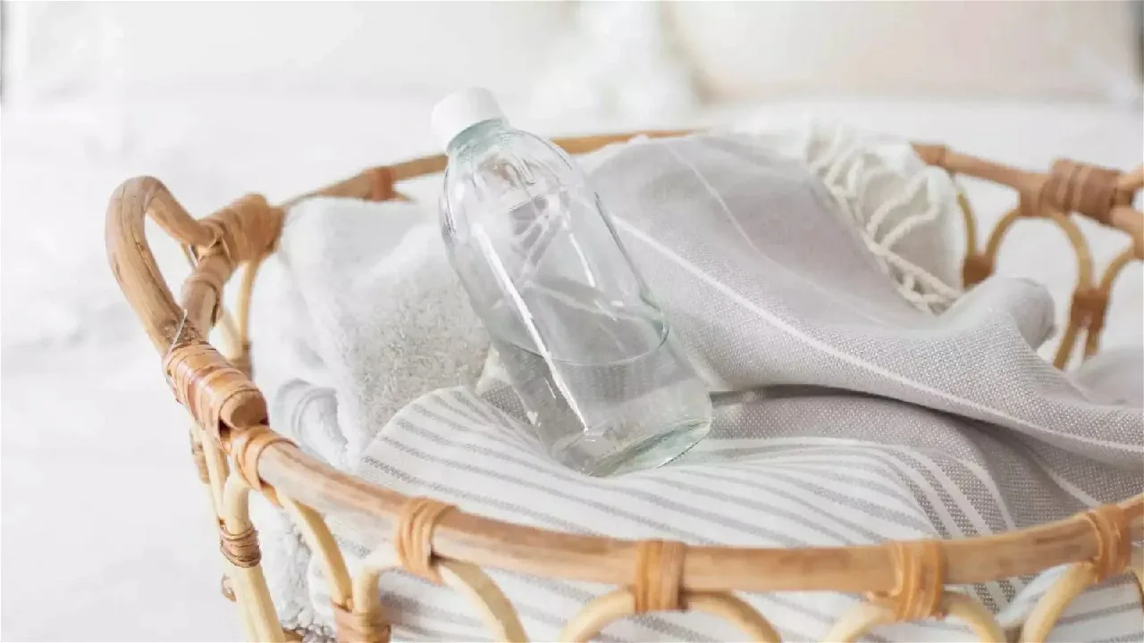 Etikan lisääminen pesukoneeseen: miksi se on suositeltavaa ja mihin sitä tarvitaan.