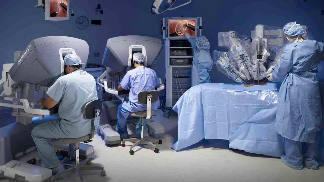 Mitä on robottikirurgia ja miten se mullistaa eturauhasen sairauksien hoidon?