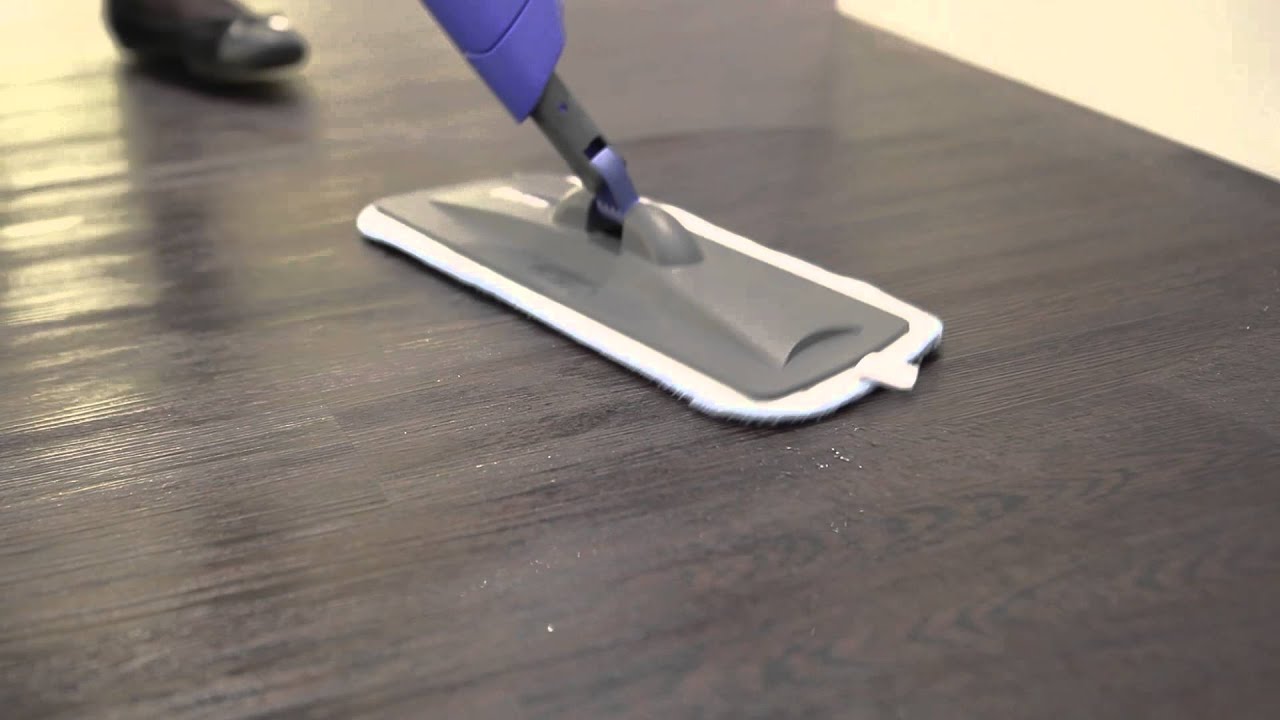 Kuinka puhdistaa laminaatti: helppo tapa saada se kiiltämään ilman vahaa.