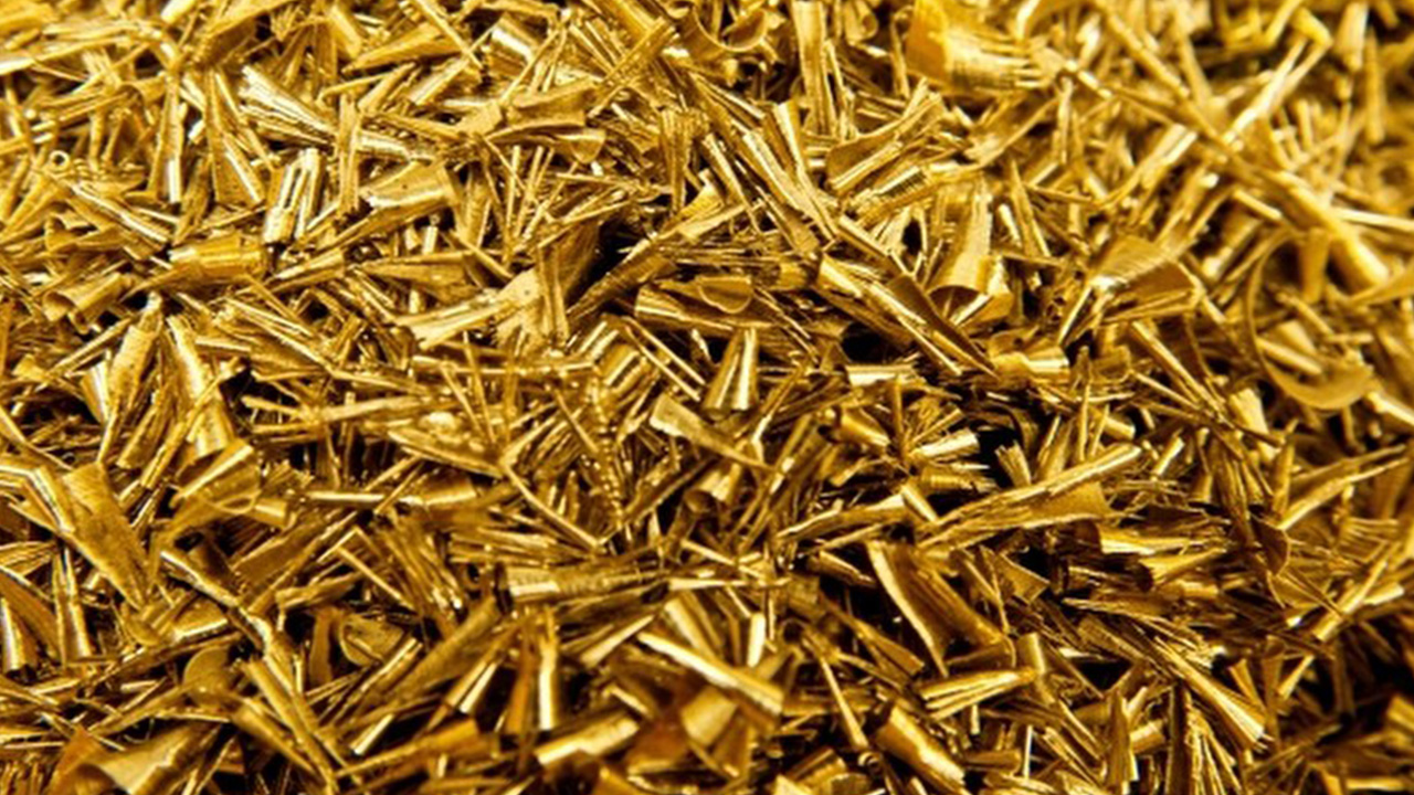 Kaikki heittävät sen pois, tietämättä, että se sisältää 22 karaatin kultaa, että sitä löytyy jokapäiväisistä esineistä ja että se voi olla arvokas.