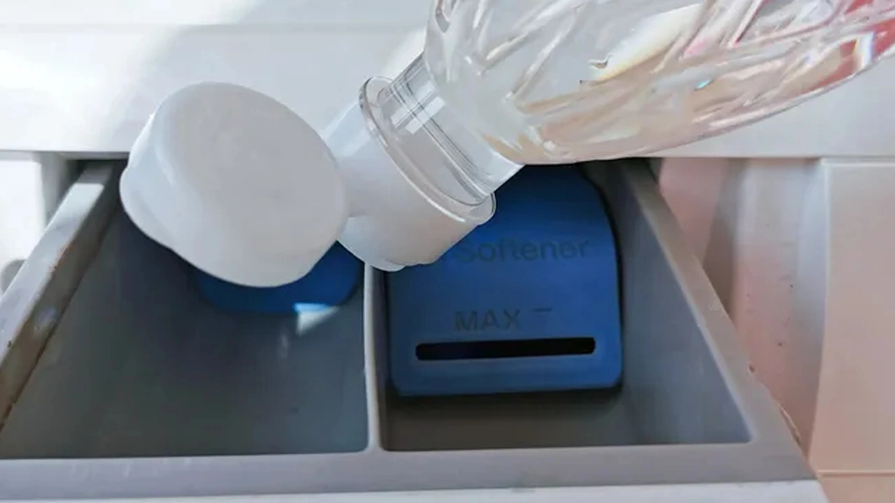 Etikan lisääminen pesukoneeseen: miksi se on suositeltavaa ja mihin sitä tarvitaan.